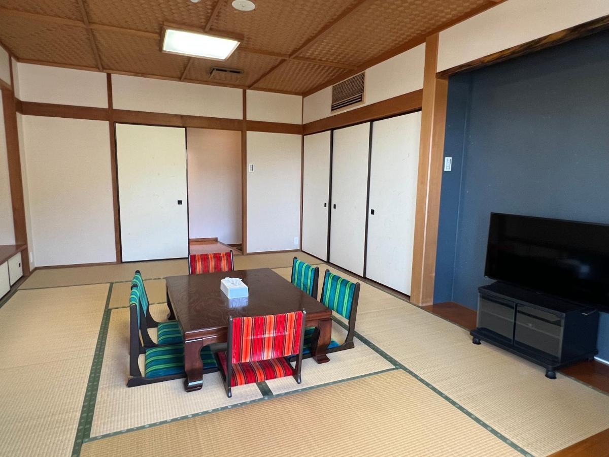 熱海温泉　実の別荘 Atami  Exterior photo