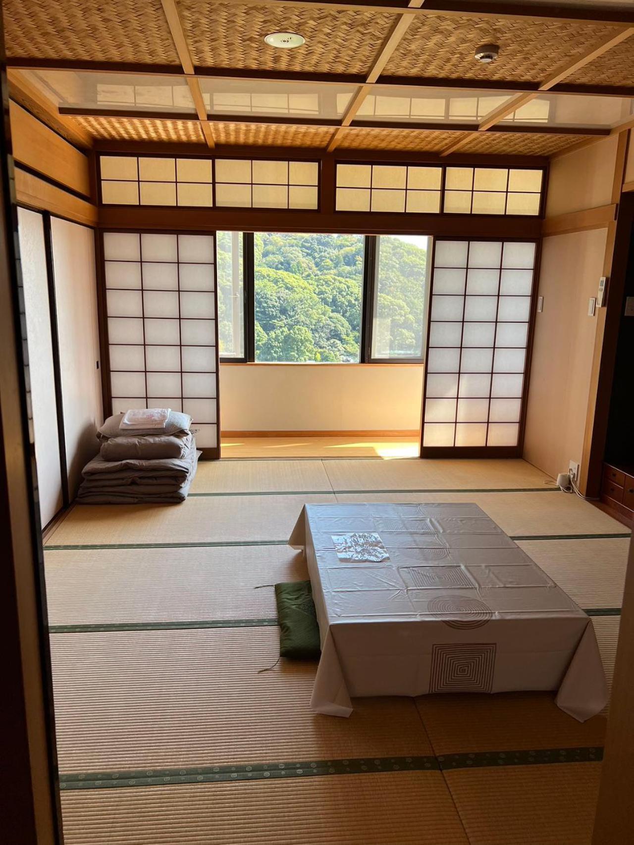 熱海温泉　実の別荘 Atami  Exterior photo