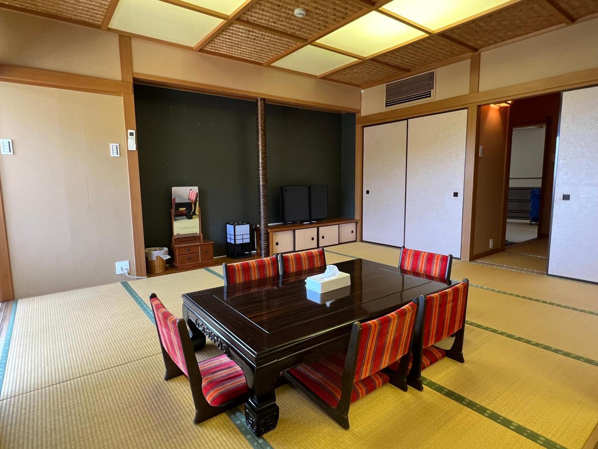 熱海温泉　実の別荘 Atami  Exterior photo